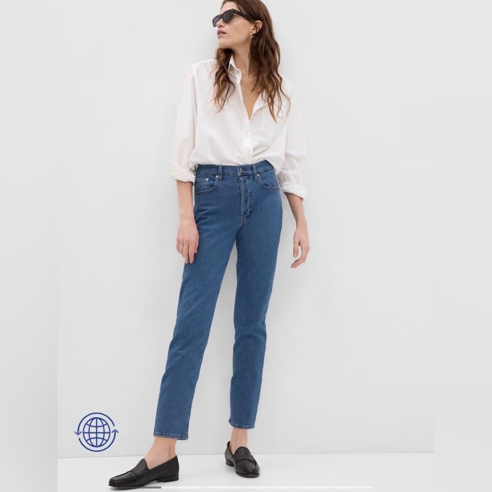 Gap Cheeky Straight High Rise Denim